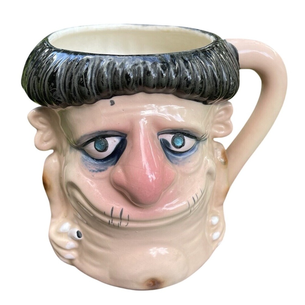 Kreiss Psycho Ceramics Figure Nudies Figural Mug Nude series‎ Nudeniks Cigarette